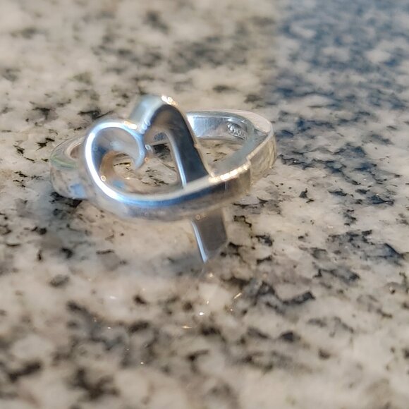 Tiffany & Co. Paloma Picasso 925 Silver Ring size 5.25 "Loving Heart" - Picture 5 of 16